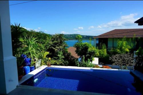 1 Bedroom Ensuite Beach House
