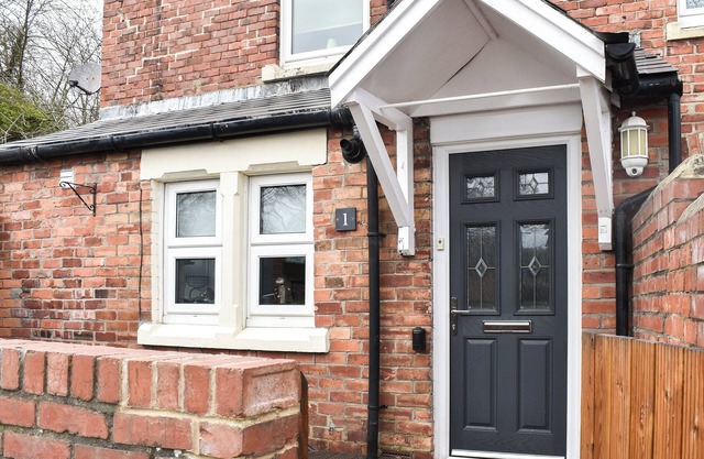 1 bedroom accommodation in Houghton le Spring, near Sunderland