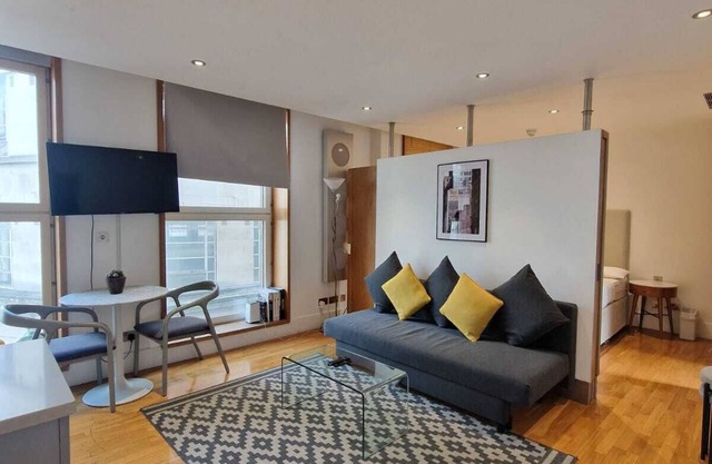 1 Bedroom in Piccadilly Circus/St.James/SOHO