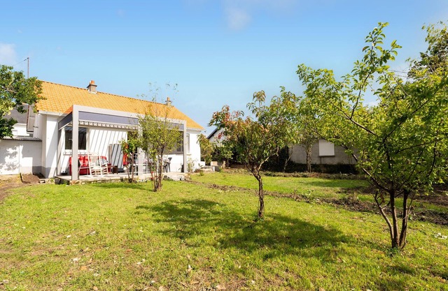 1 bedroom lovely home in Nantes