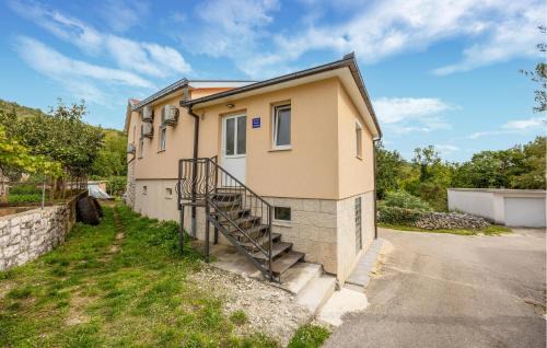 1 Bedroom Nice Apartment In Imotski