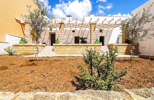 1 Bedroom Private vacation home in Sannicola