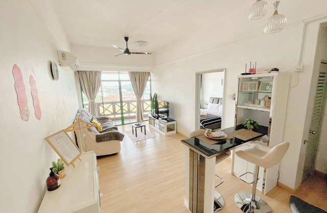 1 bedroom skyline view apartment @ Malacca CBD town centre