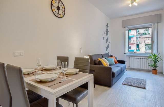 1 bedroom stunning apartment in Recco