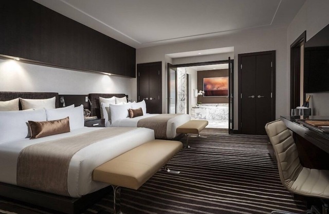 1-Bedroom Suite at a 5⭐️ Hotel