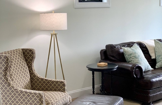 1 BR- 1BA - Sleeps 3 825 sq ft 146 S Broadway