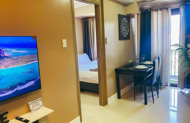 1 BR Fully Furnished Condo Across MOA with Pool and Parking - S Res. Unit 0911