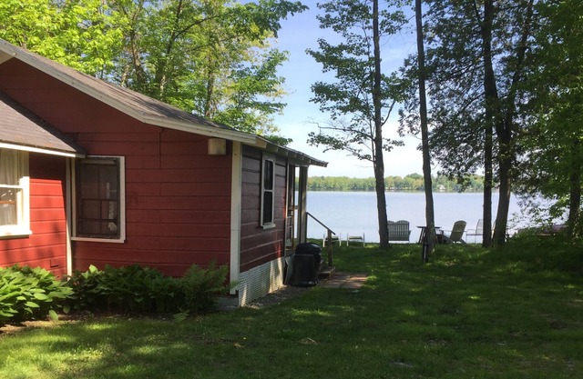 1 Br Waterfront Cottage on Sebasticook Lake Newport ME
