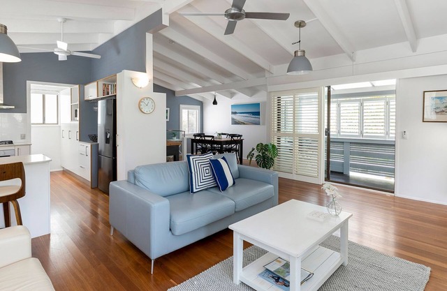 1 Hillridge, 6 Ferguson St - Coastal Retreat