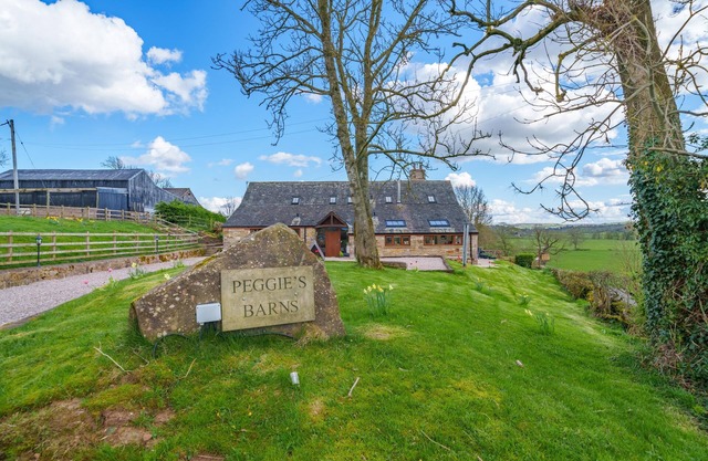1 Peggies Barn - Rural cottage in the Eden Valley