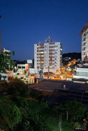1 quarto sem ar-condicionado