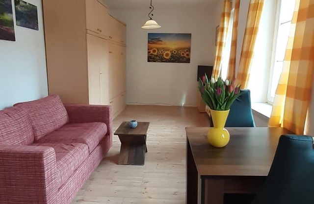 1-room apartment (2) with laundry package - Ferienwohnung Henck