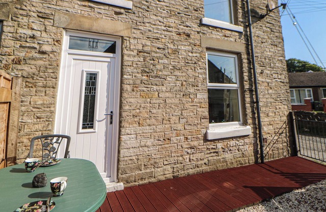 1 Victoria Cottages