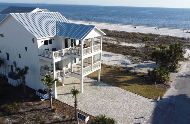 1 WEEK LEFT IN JULY-Don’t miss your chance to stay @ Lovely Day in Mexico Beach!