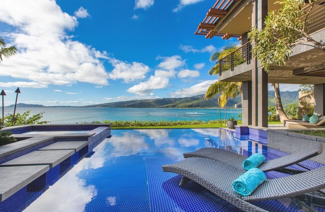 10% Off Summer Special! Luxury Oceanfront Estate: Ocean House