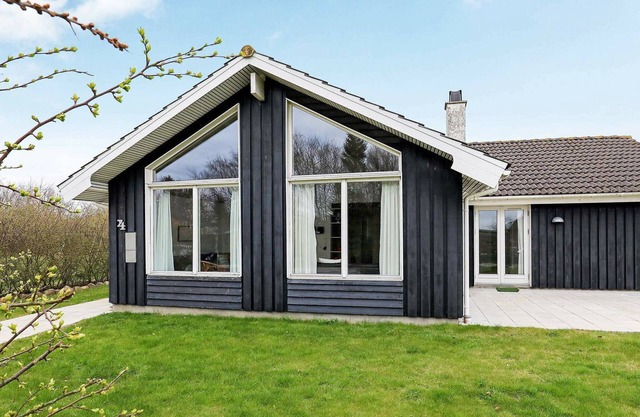 10 person holiday home in Fjerritslev-By Traum