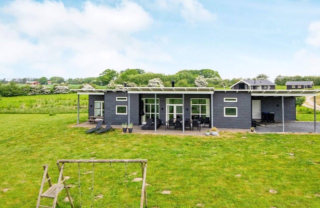 10 person holiday home in Haderslev-By Traum
