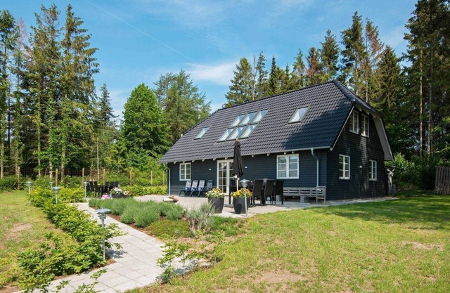 10 person holiday home in Glesborg