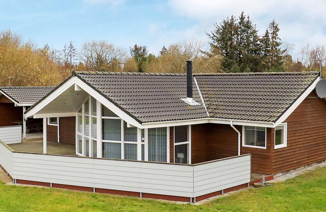 10 person holiday home in Strandby
