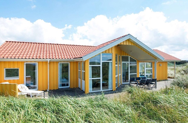10 person holiday home in Løkken