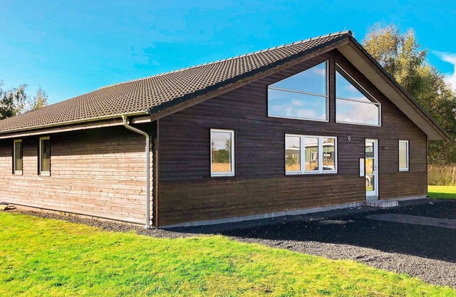 10 person holiday home in Rødby-By Traum