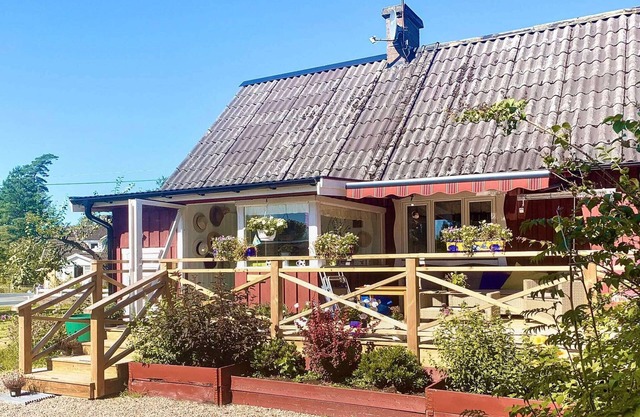 10 person holiday home in VITTSJÖ
