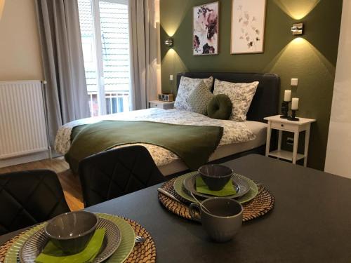 10 Rooms City Apartments