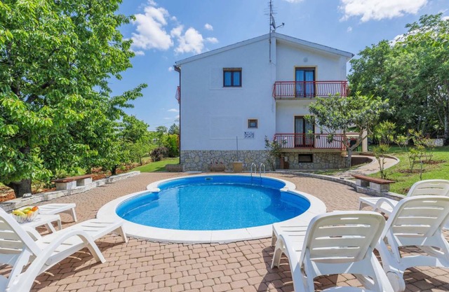 100 m² Apartment ∙ 3 bedrooms ∙ 6 guests