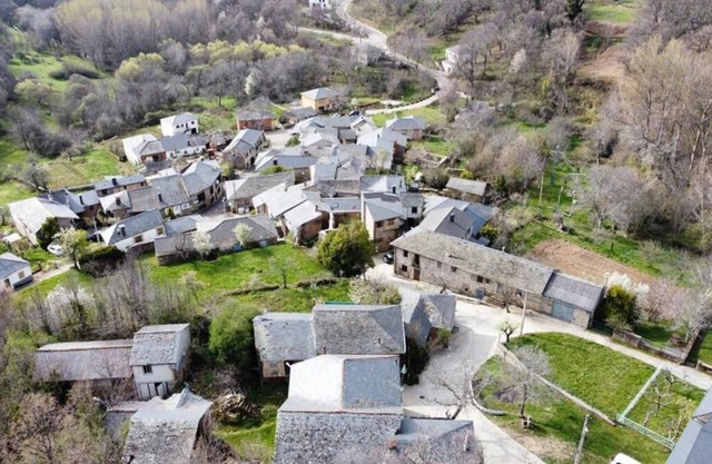 100% rural environment