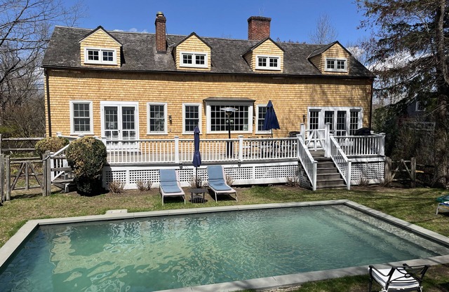 100% WASHINGTON! PoshPadsCT "SHEARER"2HrsNYC, 3BR, Heated Pool, Ski, BBQ, 2FPs