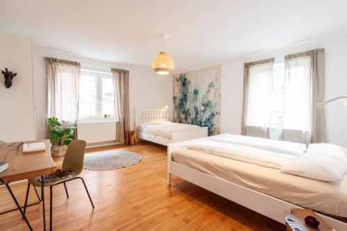 100m2 City Apartment mit Terrasse nahe Residenz und Altstadt