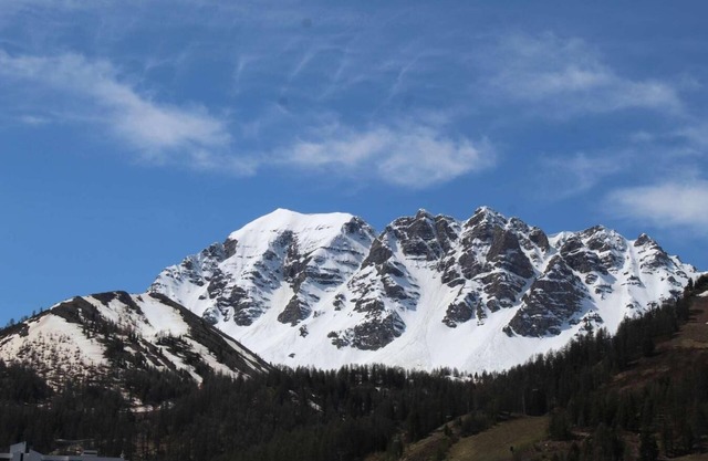 10m from shops, 7th floor, view mountain, balcony, parking, tv, ski locker, 50m², Vars