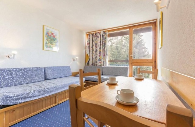 10m from ski slopes, 4th floor, balcony, tv, 24m², Les Arcs