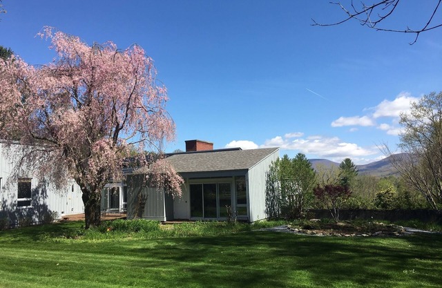 11 acre mid-century estate, newly renovated, seasonally available pool.