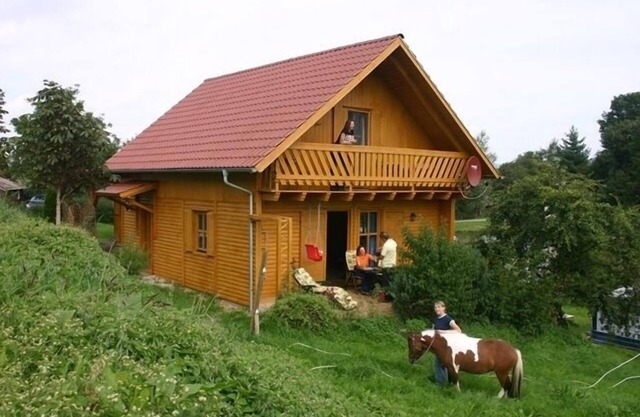 110qm großes, freistehendes Holzhaus mit 3 Schlafräumen