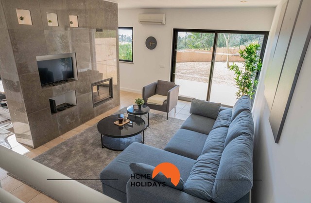 #111 Patroves Ocean View by Home Holidays