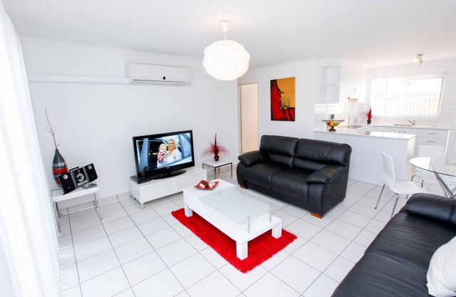 112 Olive Apartments