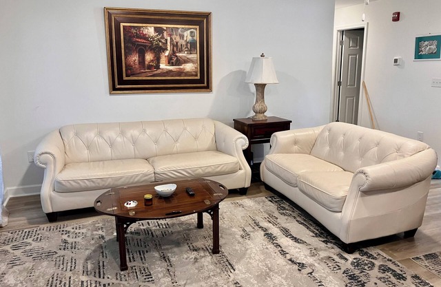1147 NEW Cozy 2 Bedroom Condo on Mobile Bay
