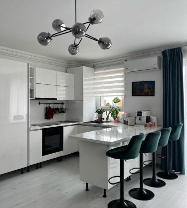 12 Apartament