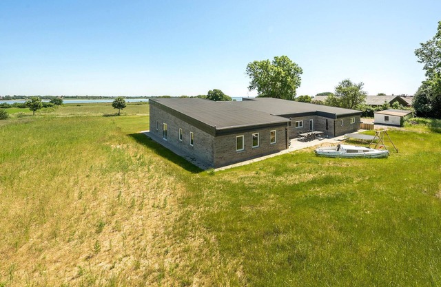 12 bedroom nice home in Haderslev