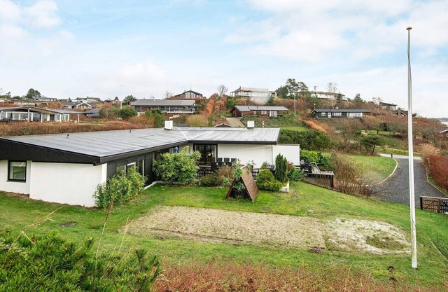 12 person holiday home in Ebeltoft-By Traum