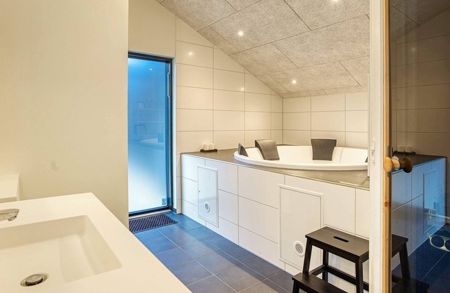 12 person holiday home in Idestrup