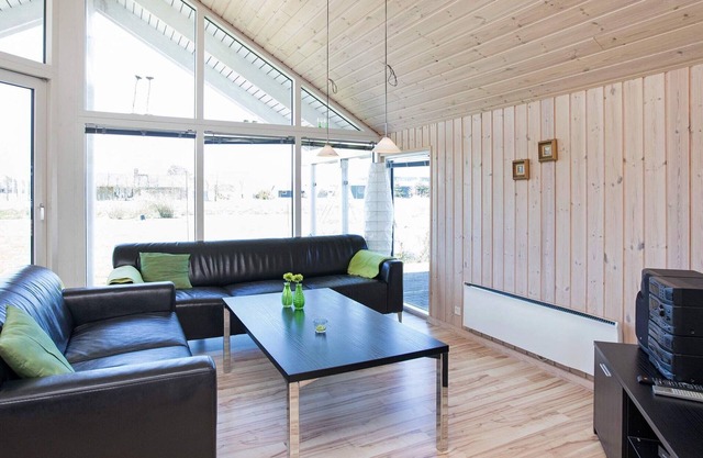 12 person holiday home in Idestrup