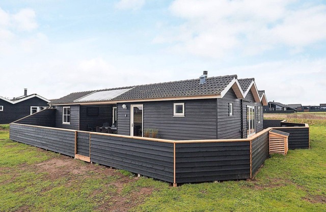 12 person holiday home in Løkken-By Traum