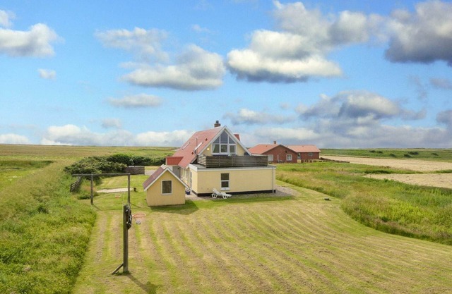 12 person holiday home in Lemvig