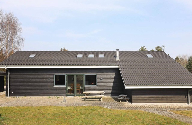 12 person holiday home in Hals-By Traum