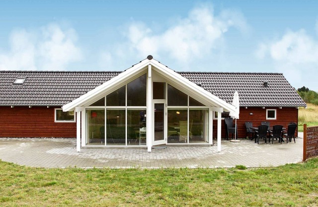 12 person holiday home in Rødby