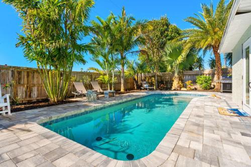 121 Atlantic Blvd
