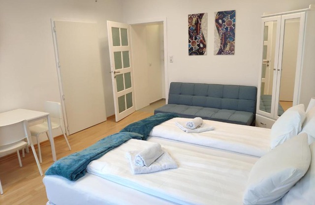 1210Apartment