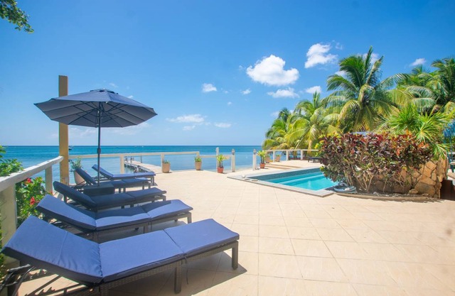 130 m² Condo ∙ 2 bedrooms ∙ 6 guests